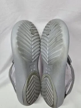 CROCS | Shoes | Crocs Serena Embellish Sandals Womens Size Flip Flop ...